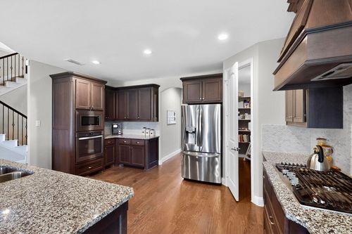 400 Clear Creek Dr, Mansfield, TX, 76063-2089 | Card Image