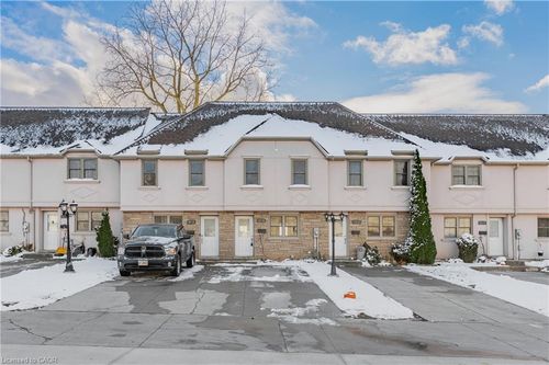 4-47 Blandford St, Woodstock, ON, N4S7H7 | Card Image