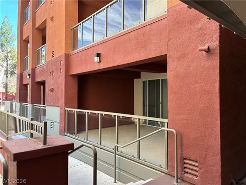 405-43 E Agate Ave, Las Vegas, NV, 89123-6081 | Card Image