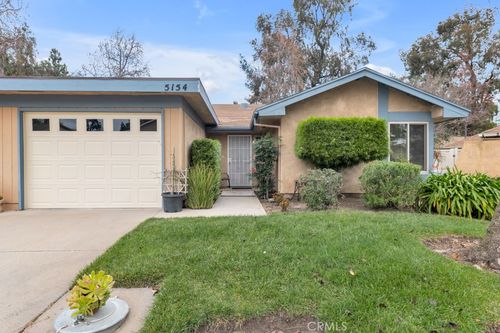 5154 Village 5, Camarillo, CA, 93012-6804 | Card Image
