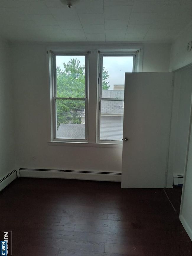 139 - 137-139 76 Th St, Home with 7 bedrooms, 4 bathrooms and null parking in North Bergen NJ | Image 8