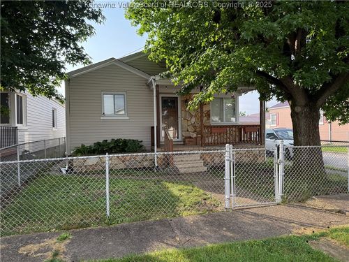 448 18th St, Dunbar, WV, 25064-2435 | Card Image