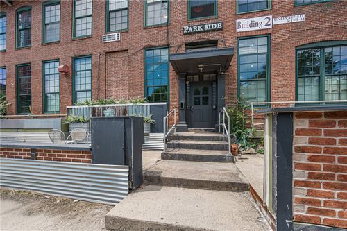 505-1117 Douglas Ave, North Providence, RI, 02904-5375 | Card Image