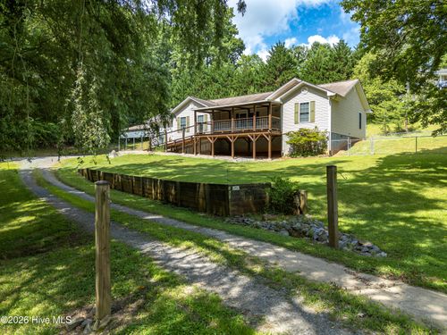 168 Lilac Trl, Murphy, NC, 28906-4237 | Card Image