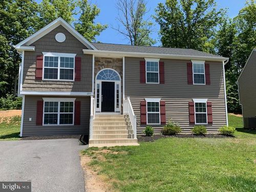 6913 Lunette Ln, SPOTSYLVANIA, VA, 22553-7793 | Card Image