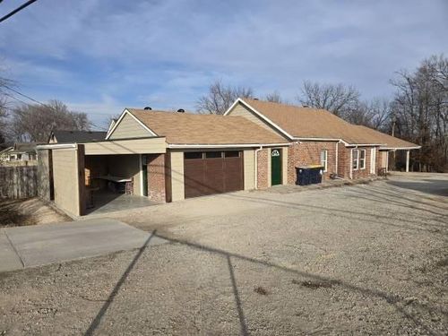 2249 Blue Ridge Blvd, Kansas City, MO, 64126-3025 | Card Image