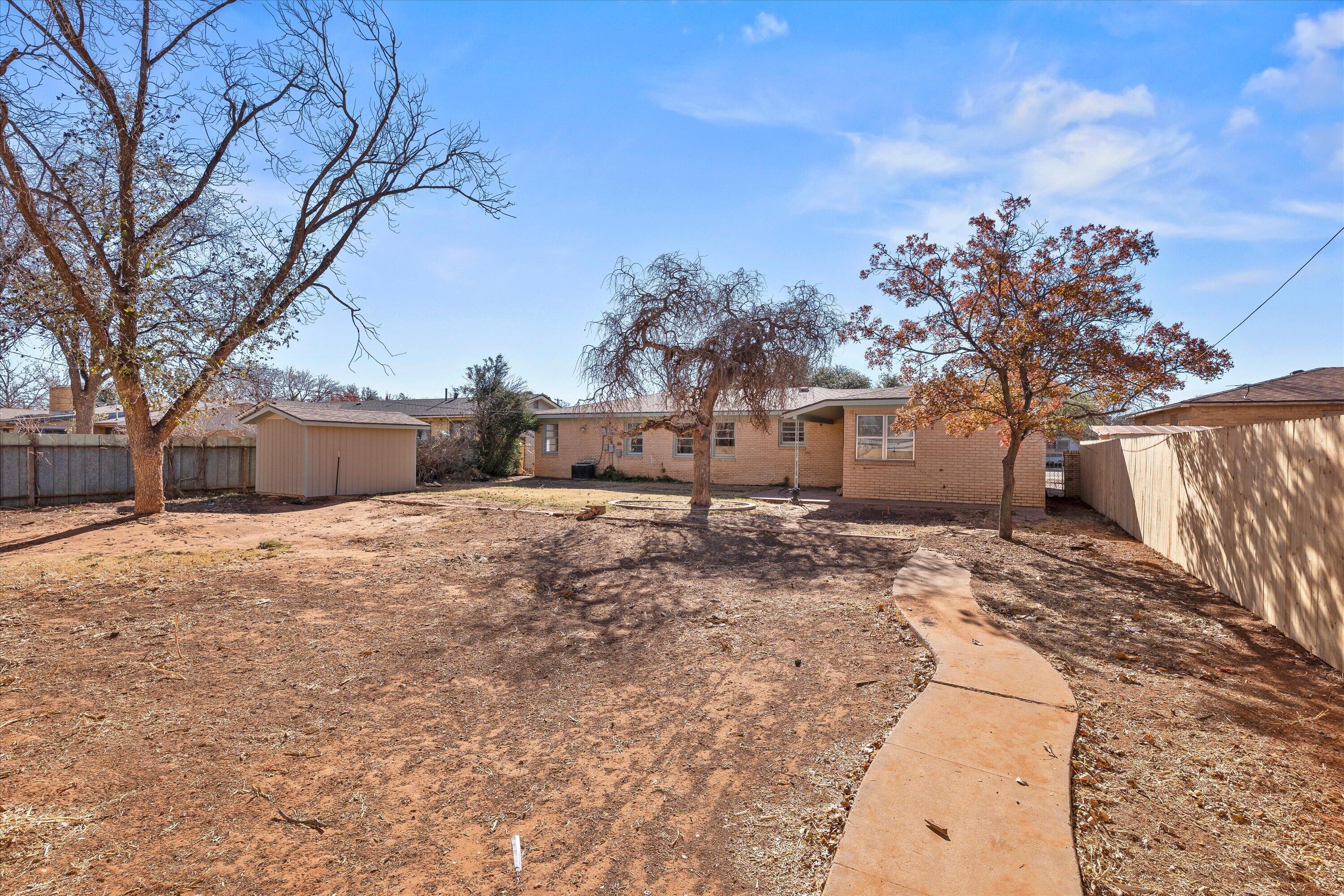 Residential in Brownfield 4