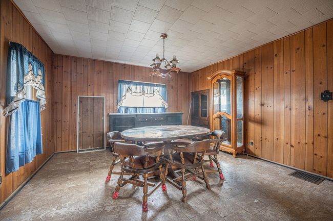 53987 Burlington Rd, Home with 3 bedrooms, 1 bathrooms and null parking in Marcellus MI | Image 16
