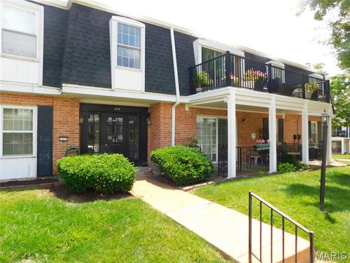 f-1678 Blue Ridge Dr, Saint Louis, MO, 63125-2611 | Card Image