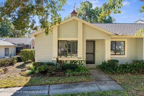 8190 Sturbridge Ct, Weeki Wachee, FL, 34613-7520 | Card Image