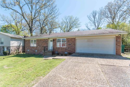 12 Lance Dr, Sherwood, AR, 72120-2009 | Card Image