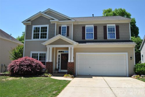 224 Morning Dew Ln, Mount Holly, NC, 28120-9059 | Card Image