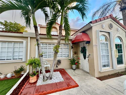 1302-6926 Nw 166th Ter, Miami Lakes, FL, 33014-6064 | Card Image