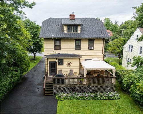 256 N Regent St, Port Chester, NY, 10573-2624 | Card Image