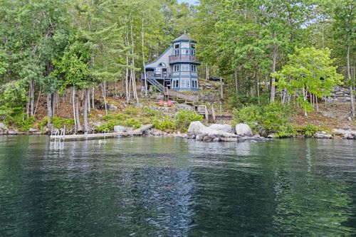 86 Ridge Road, Frye Island, ME, 04071 | Card Image