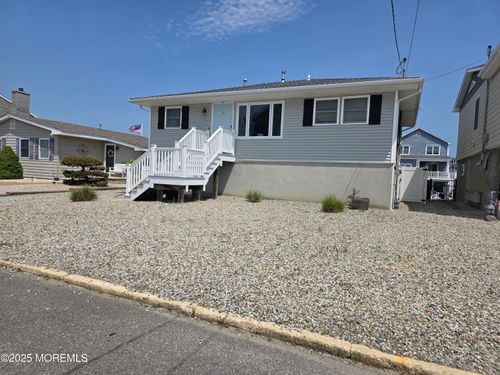 9 Neptune Rd, Toms River, NJ, 08753-2030 | Card Image
