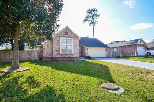 155 April Waters Dr W, Montgomery, TX, 77356-8835 | Card Image