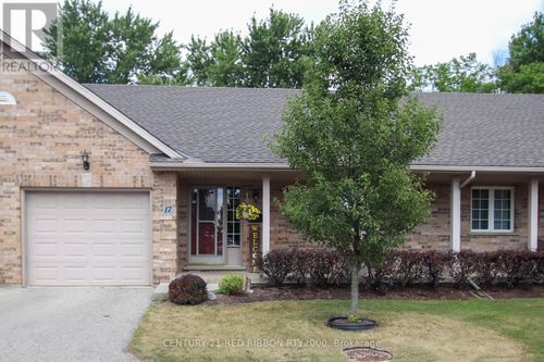 17-375 Scott St E, Strathroy, ON, N7G4G7 | Card Image