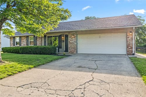 502 Cranewood Dr, Trenton, OH, 45067-1134 | Card Image