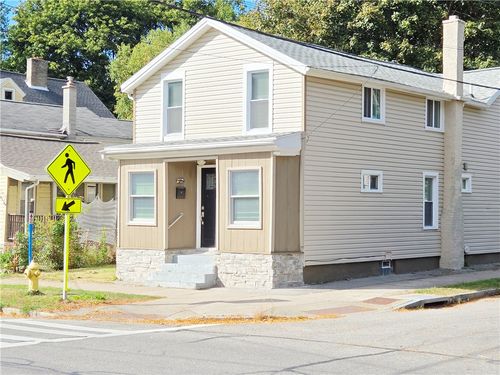 136 Gregory St, Rochester, NY, 14620-1210 | Card Image