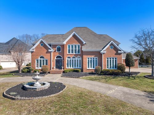 6401 Beacon Pointe Cir, Hixson, TN, 37343-6100 | Card Image
