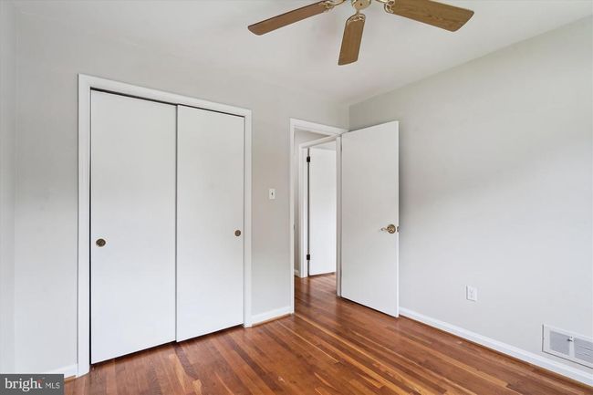 10831 Woodland Dr, House other with 3 bedrooms, 2 bathrooms and null parking in FAIRFAX VA | Image 17