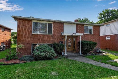 91 Jasmine Ave, West Seneca, NY, 14224-2725 | Card Image