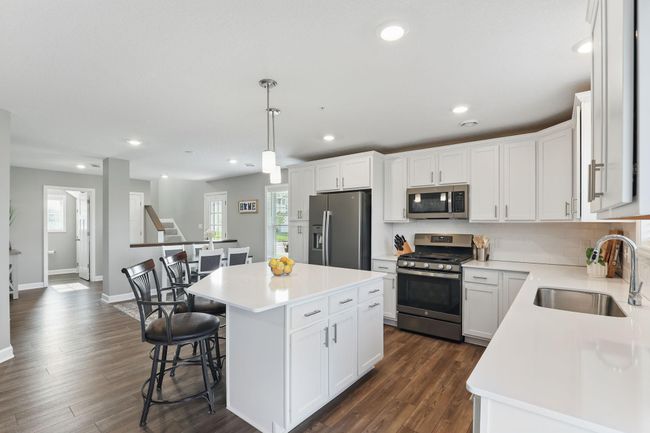 1141 Middlefield Rd, Townhouse with 3 bedrooms, 3 bathrooms and null parking in Medina MN | Image 13