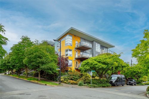 311-90 Regatta Landing, Victoria, BC, V9A7R2 | Card Image
