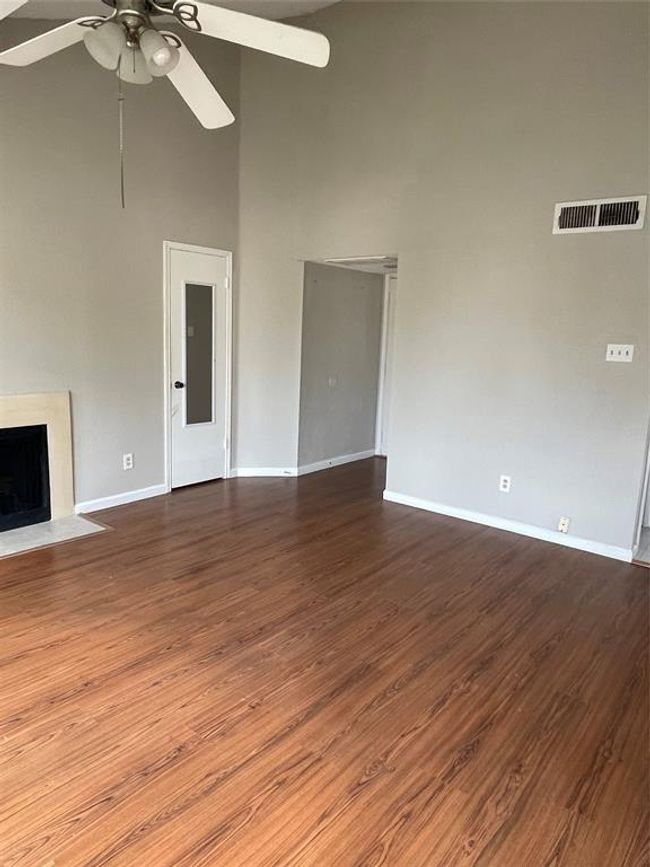 APT-45C - 12400 Overbrook Ln, Townhouse with 1 bedrooms, 1 bathrooms and null parking in Houston TX | Image 4