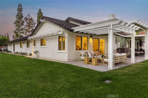 24142 Minnetonka Ln, Lake Forest, CA, 92630-1913 | Card Image