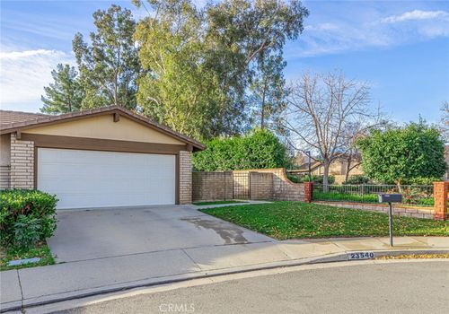 23540 Lampara Dr, Valencia, CA, 91355-2232 | Card Image