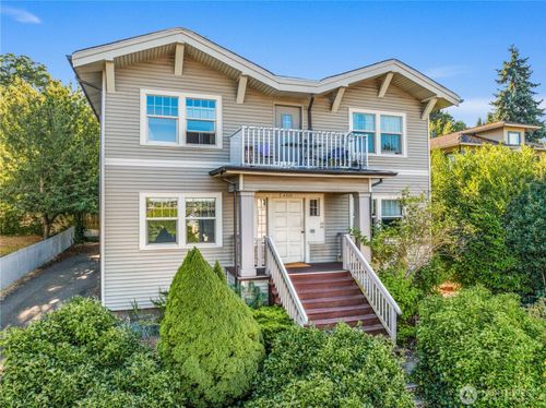 4322 5th Ave Nw, Seattle, WA, 98107-4413 | Card Image