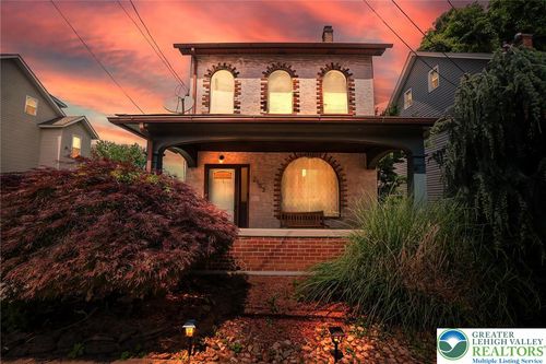 2103 N 1st Ave, Whitehall, PA, 18052-3969 | Card Image