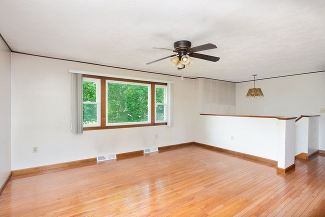 7 Wintergreen Cir, House other with 5 bedrooms, 1 bathrooms and 4 parking in Methuen MA | Image 10