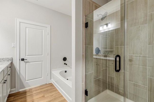 15679 Honey Cove Dr, House other with 3 bedrooms, 2 bathrooms and 2 parking in Conroe TX | Image 11