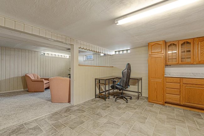 Lower Level Dining Area.jpg | Image 27