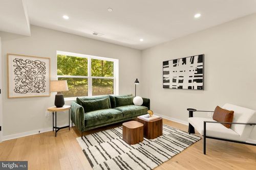 6-2606 41st St Nw, WASHINGTON, DC, 20007-1256 | Card Image