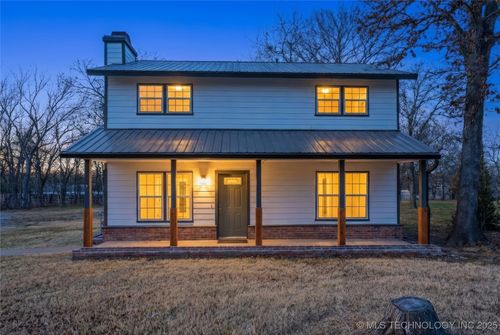 1305 N 237 Rd, Mounds, OK, 74047-4052 | Card Image