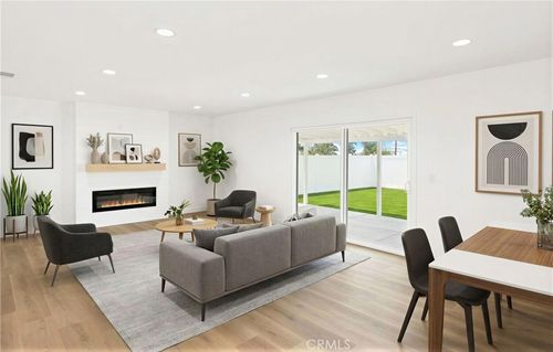 811 Shelburne St, La Habra, CA, 90631-3332 | Card Image