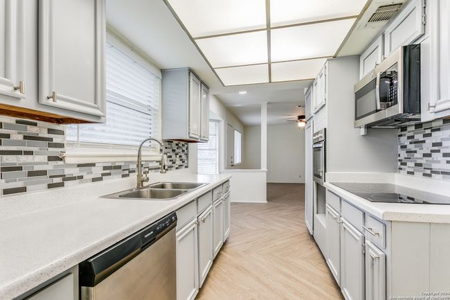 7442 Castle Trail Dr, House other with 3 bedrooms, 2 bathrooms and null parking in San Antonio TX | Image 13