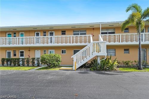 2222 Ne 1st Way, Boynton Beach, FL, 33435-2920 | Card Image