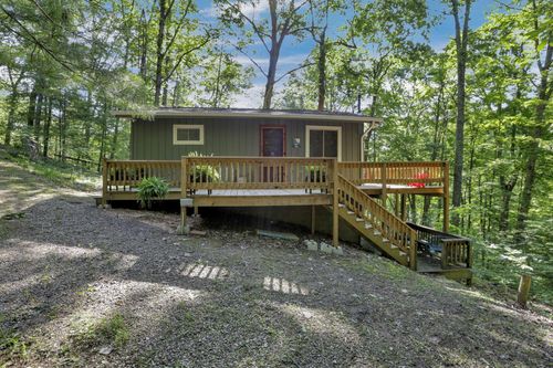 11140 Andrus Dr, Glouster, OH, 45732-9030 | Card Image