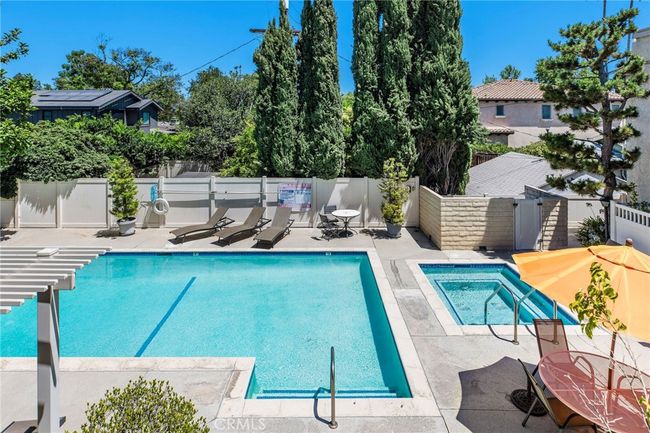 UNIT-209 - 14315 Riverside Dr, Condo with 2 bedrooms, 2 bathrooms and 3 parking in Sherman Oaks CA | Image 19