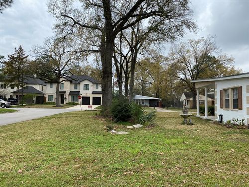 7526 Dearborn St, Houston, TX, 77055-3716 | Card Image