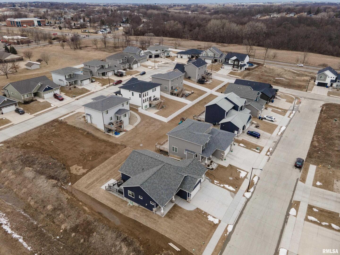Land in Davenport