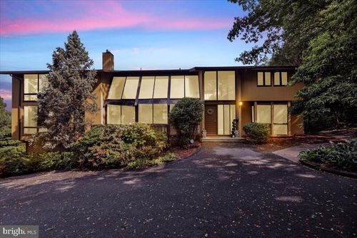 125 Grandview Blvd, WEST LAWN, PA, 19609-1709 | Card Image