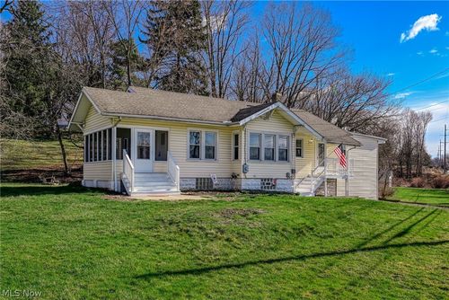 925 Springdale Rd, Stow, OH, 44224-2226 | Card Image