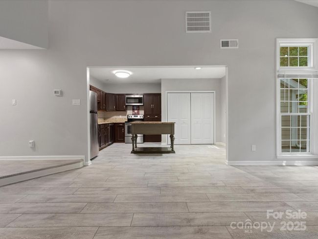 9473 Kings Falls Dr, Condo with 2 bedrooms, 2 bathrooms and null parking in Charlotte NC | Image 13