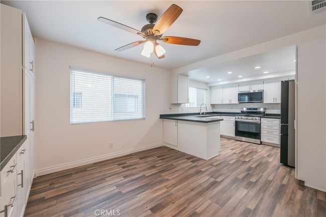 UNIT-11 - 2254 Gaviota Ave, Condo with 2 bedrooms, 3 bathrooms and 2 parking in Signal Hill CA | Image 20